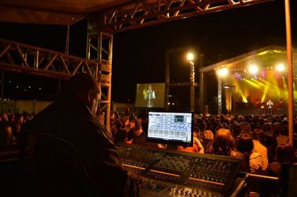 Inauguração UPA em Congonhas-MG com show do cantor Daniel
